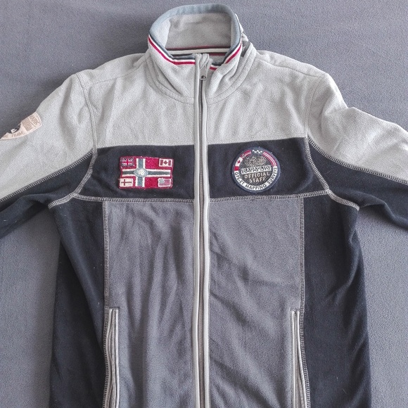 Napapijri fleece size M - Picture 1 of 5